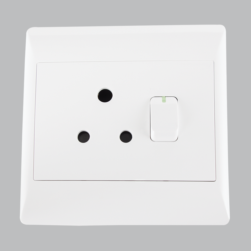 Bright Star EPL320 WHITE 16 AMP SINGLE PLUG 4 X 4 (5 per box)