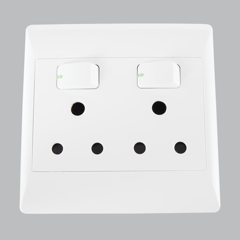 Bright Star EPL321 WHITE 16 AMP DOUBLE PLUG 4 X 4 (5 per box)