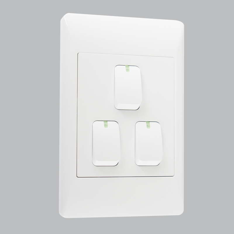 Bright Star ESW003 WHITE 3 LEVER 1 WAY SWITCH 2 X 4 (10 per box)