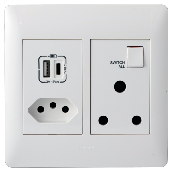Legrand 701047 Ysalis White Monoblock with 3A USB A&C, Euro & RSA 4x4 Wall Socket