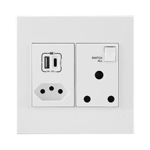 Legrand 572070 White Arteor Premium Monoblock with 3A USB A&C, Euro & RSA 4x4 Wall Socket